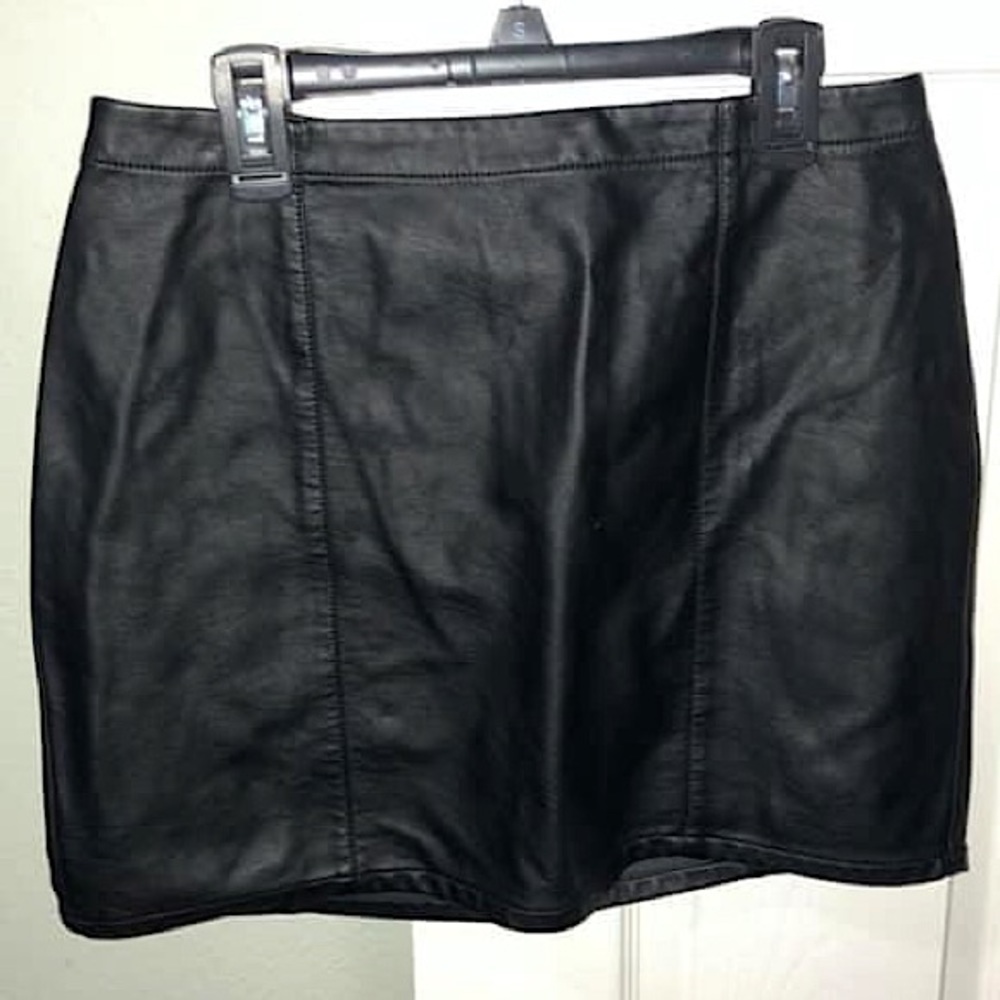 Black leather skirt
